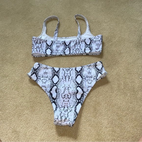 shein snakeskin bikini - Picture 2 of 3